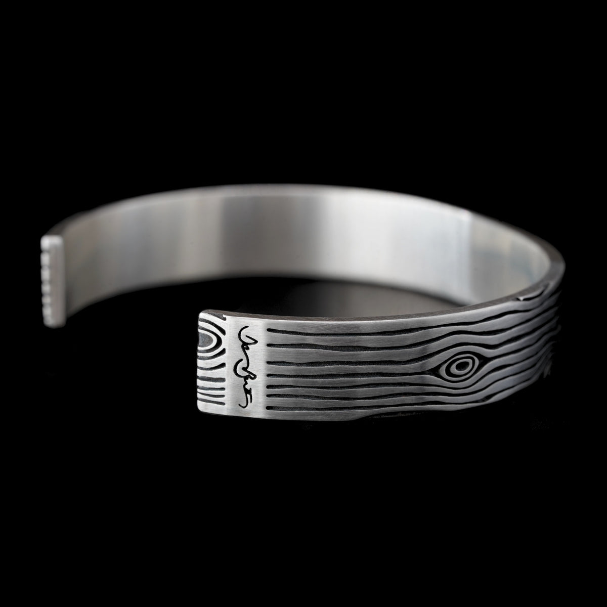 Grain Cuff