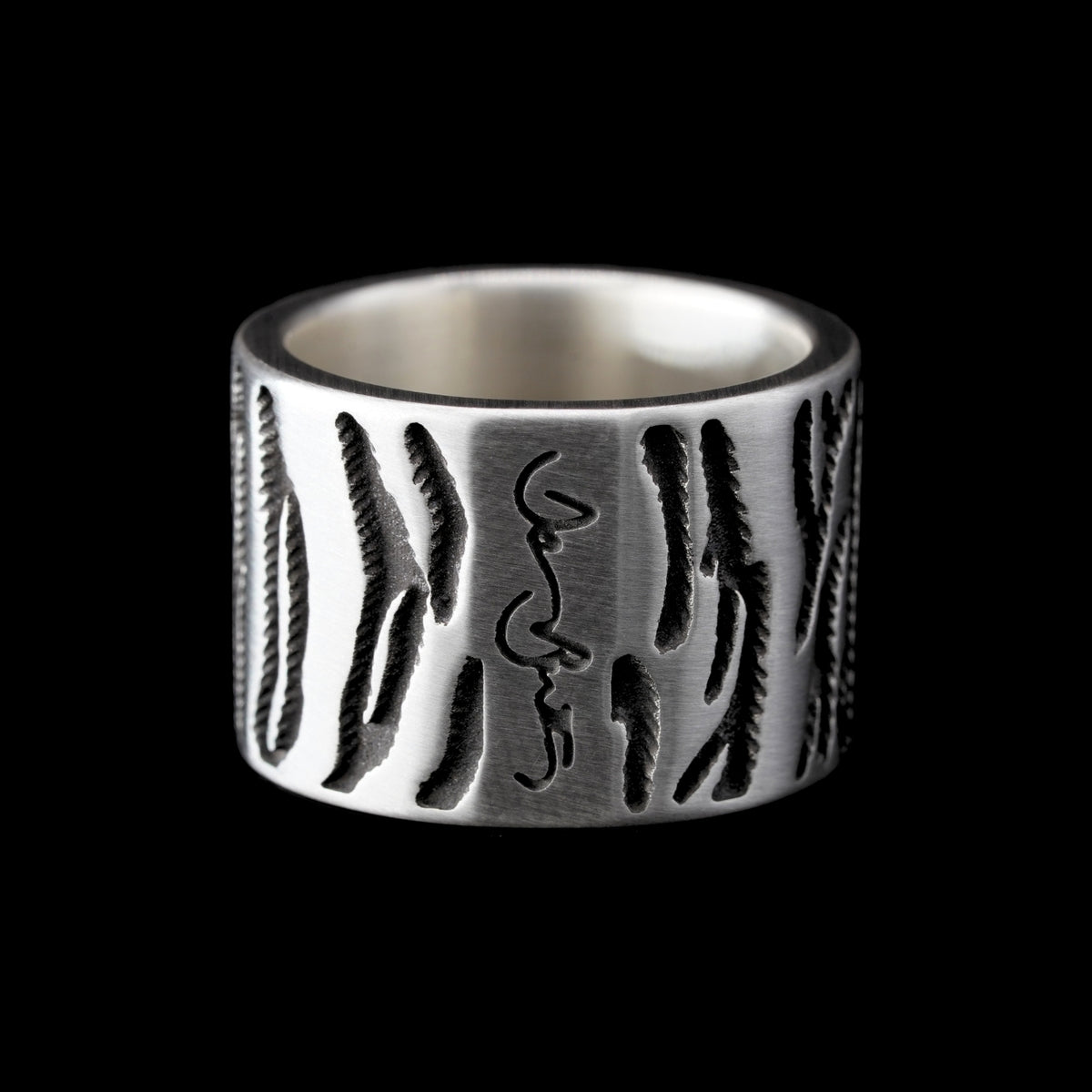 The Tiger Ring
